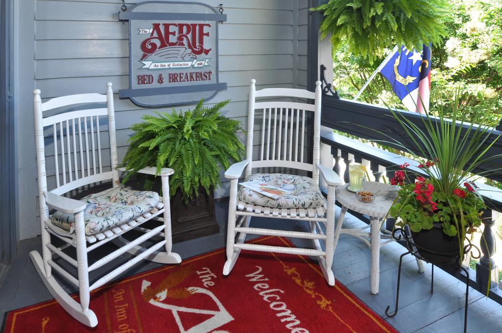 The Aerie Bed & Breakfast New Bern Exterior photo